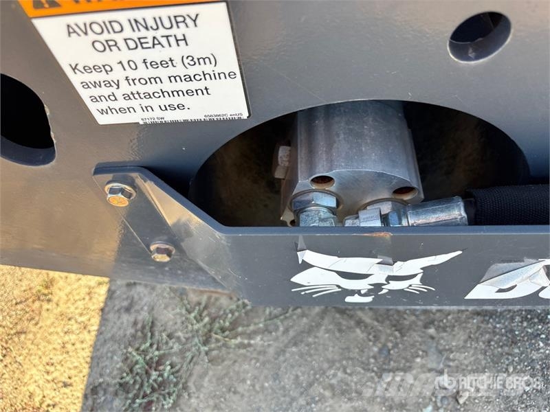 Bobcat 80 in Skid Steer Vibratory Roller Walzen