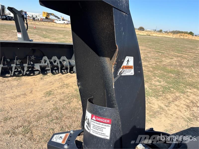 Bobcat 84 in Skid Steer Snowblower Souffleuse à neige