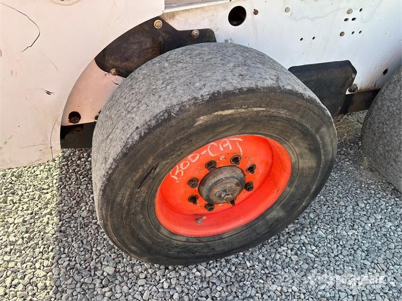 Bobcat 863 Skid steer loaders