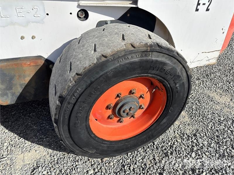 Bobcat 863 Skid steer loaders