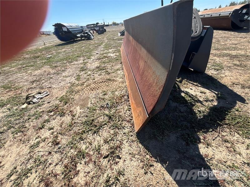 Bobcat Dozer 96 95 in Skid Steer Dozer - Fits Bobcat Planierschilder/Scharen