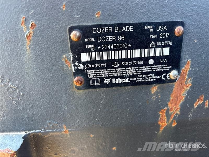Bobcat Dozer 96 95 in Skid Steer Dozer - Fits Bobcat Planierschilder/Scharen
