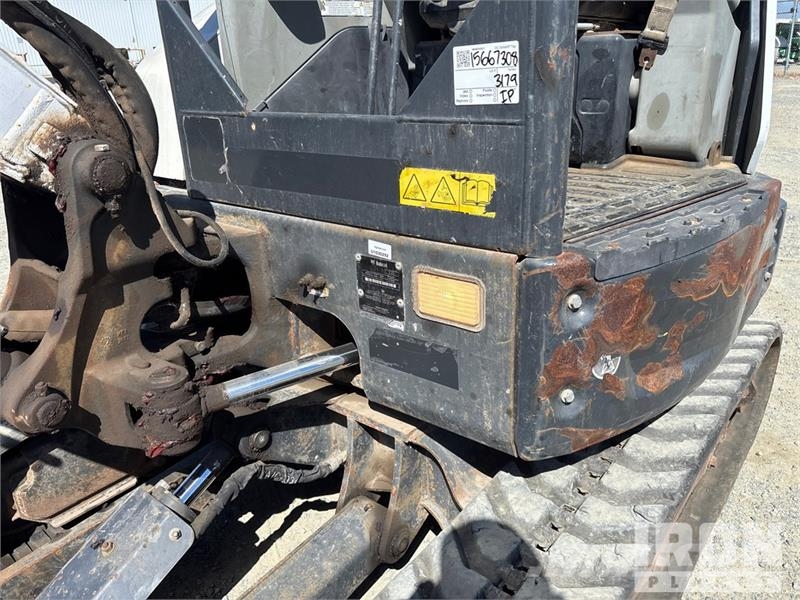 Bobcat E32i Mini Excavator 小型挖掘机