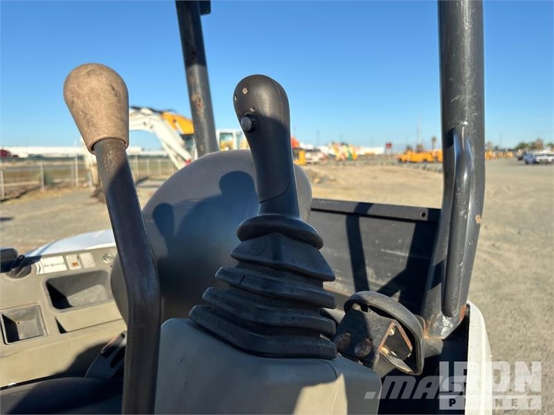 Bobcat E32I Mini Excavator حفارات صغيرة أقل من 7 طن (حفارات صغيرة)