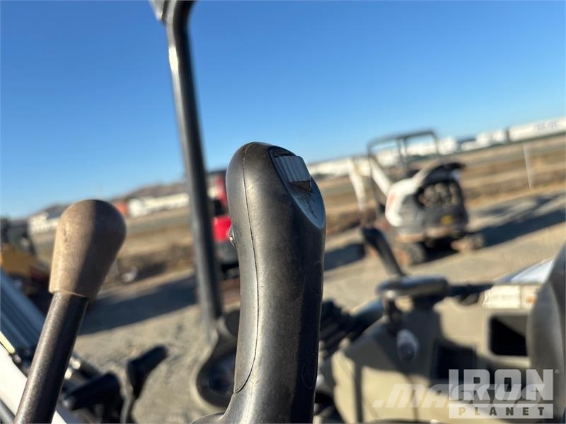 Bobcat E32I Mini Excavator حفارات صغيرة أقل من 7 طن (حفارات صغيرة)