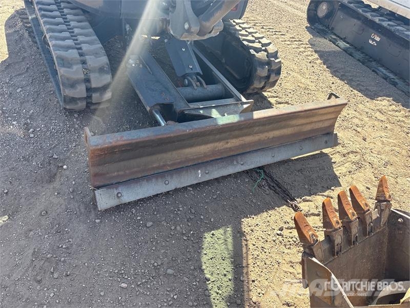 Bobcat E35 Mini excavators < 7t (Mini diggers)