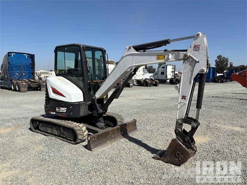 Bobcat E35 Miniescavadeiras < 7t (Mini escavadeiras)