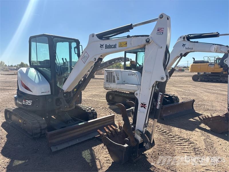 Bobcat E35 Mini excavators < 7t (Mini diggers)