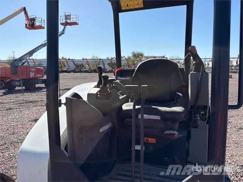Bobcat E35 Mini excavators < 7t