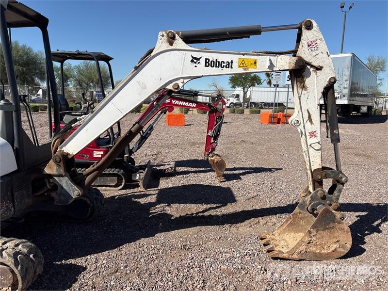 Bobcat E35 Mini excavators < 7t