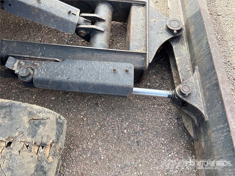 Bobcat E38 Mini Excavator Minigravemaskiner