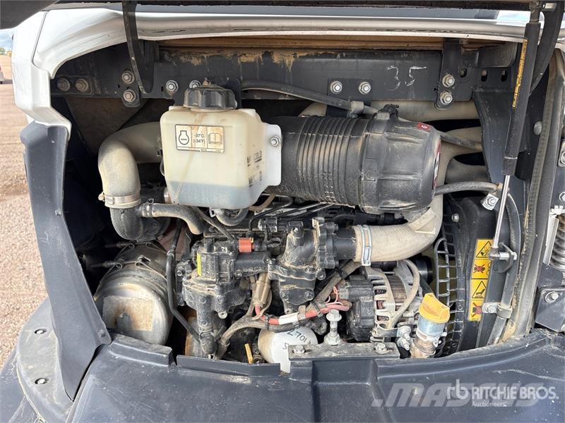 Bobcat E38 Mini Excavator Minigravemaskiner