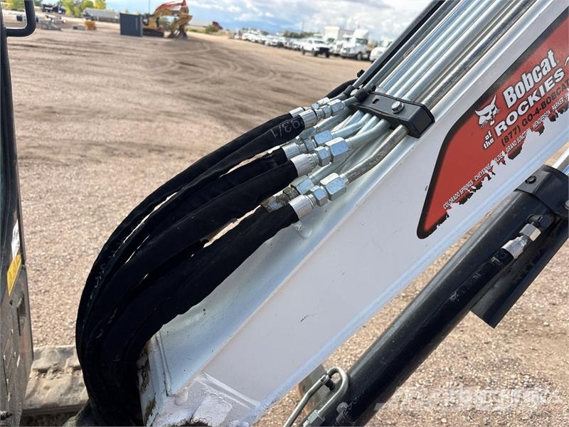 Bobcat E38 Mini Excavator Minigravemaskiner