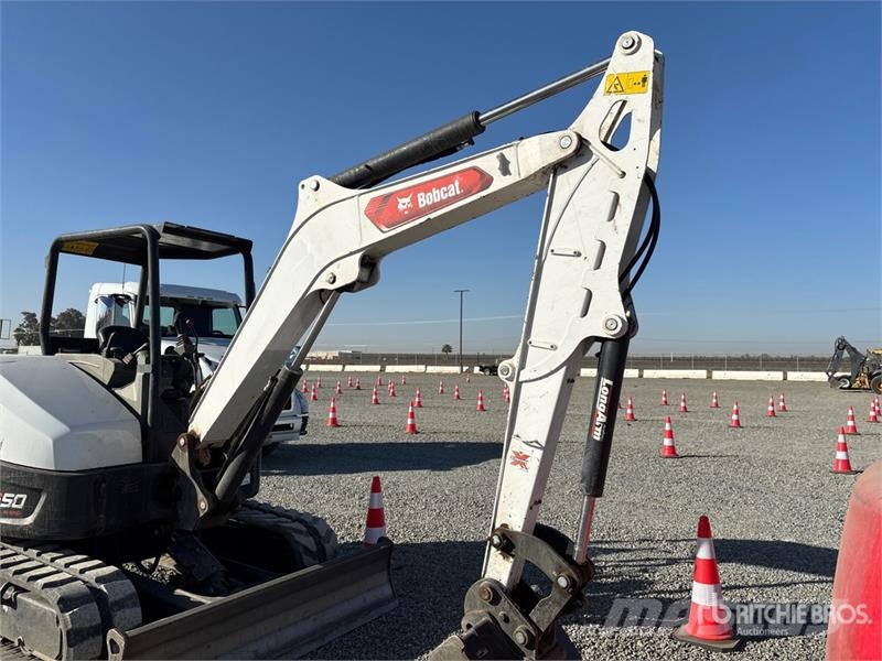 Bobcat E50 Mini Excavator Mini kotrók < 7t