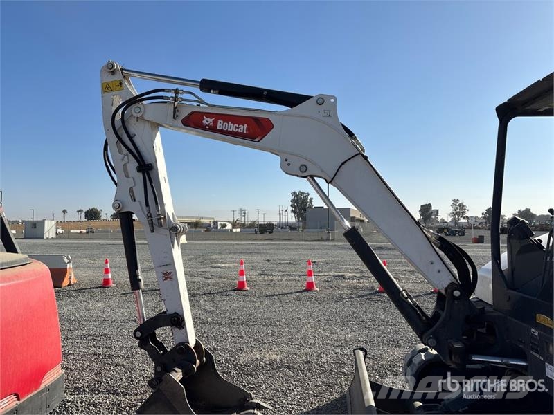 Bobcat E50 Mini Excavator Mini kotrók < 7t