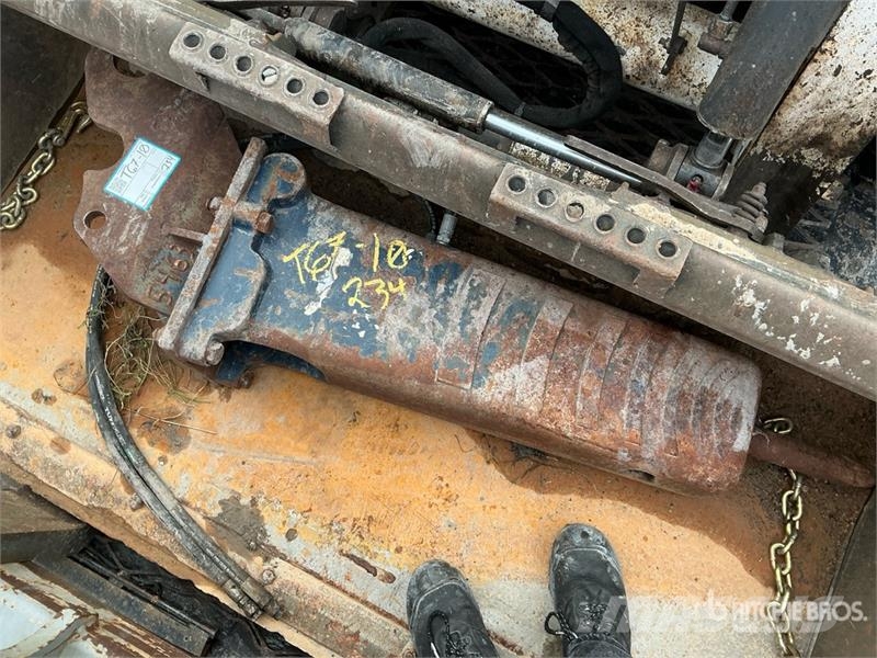Bobcat HB880 Hydraulic Breaker Hammers / Breakers