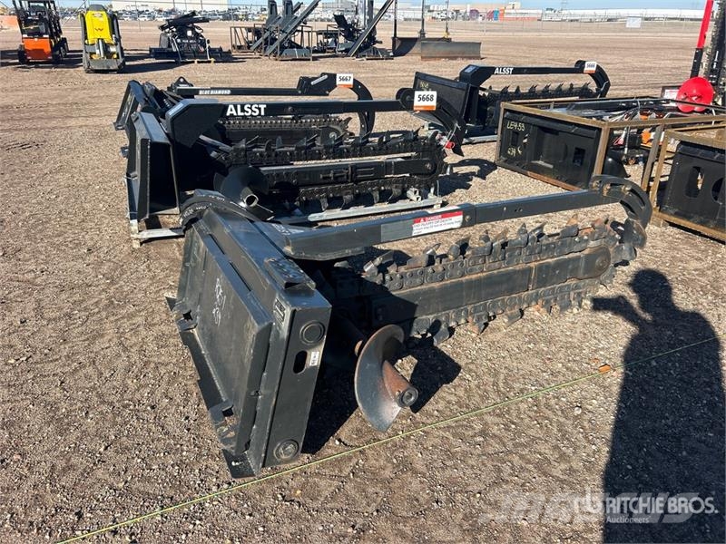 Bobcat LT313 60 in Skid Steer Trencher Sleuvengravers