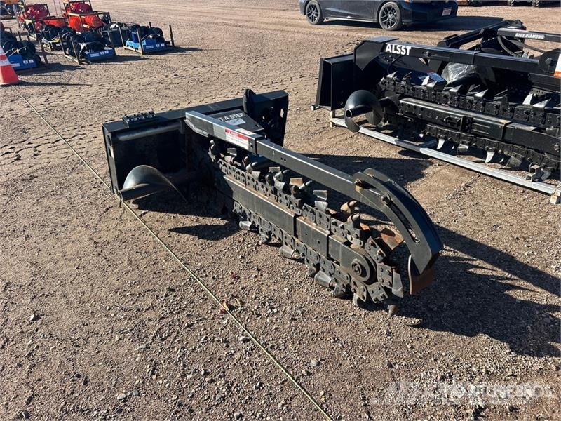 Bobcat LT313 60 in Skid Steer Trencher Sleuvengravers