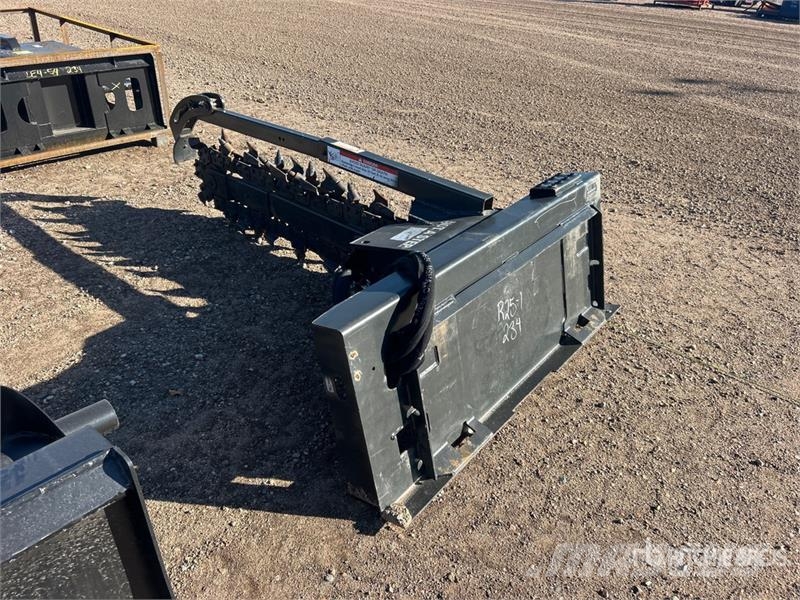 Bobcat LT313 60 in Skid Steer Trencher Sleuvengravers