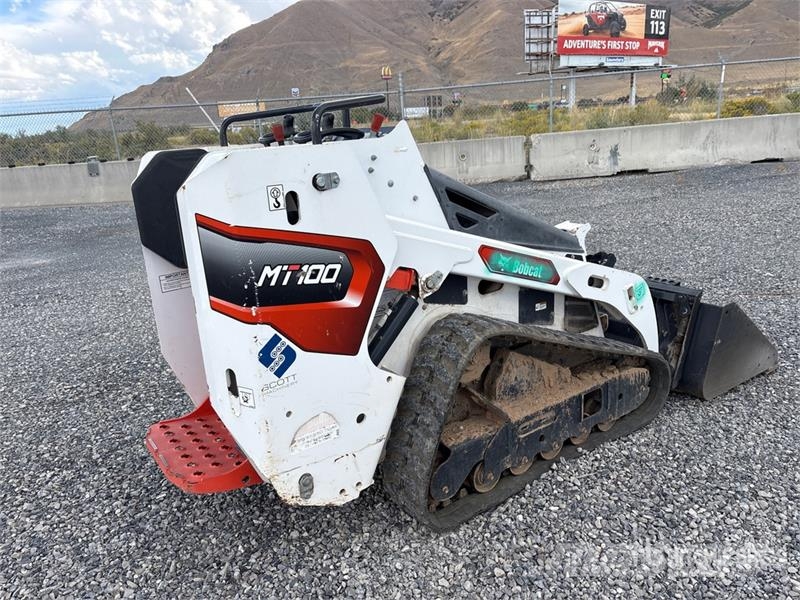 Bobcat MT100 Compact Track Loader Мини-погрузчики