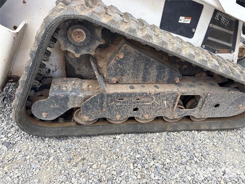 Bobcat MT100 Compact Track Loader Мини-погрузчики