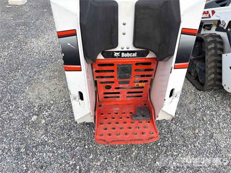 Bobcat MT100 Compact Track Loader Мини-погрузчики