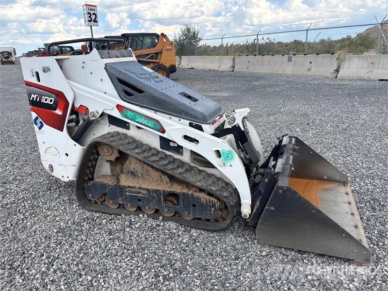 Bobcat MT100 Compact Track Loader Мини-погрузчики