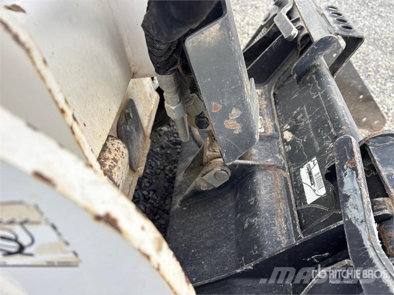 Bobcat MT100 Compact Track Loader Minilæsser - skridstyret