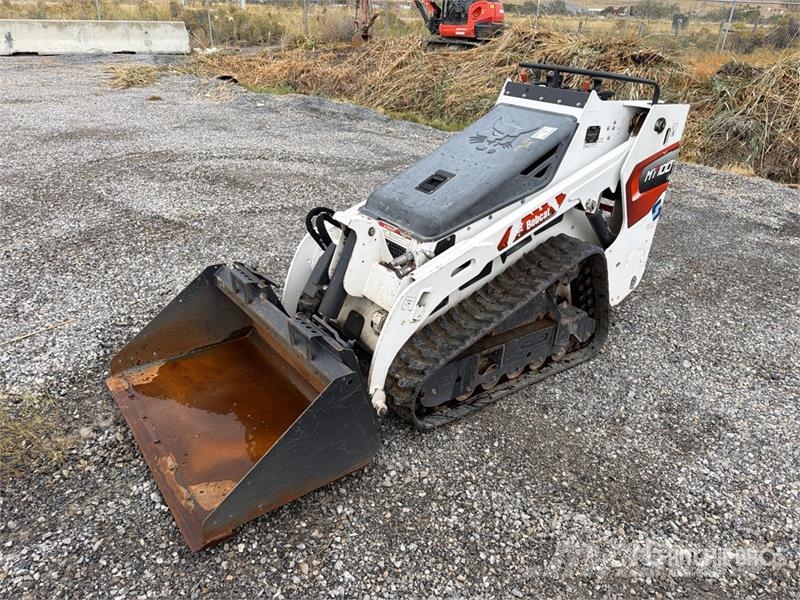 Bobcat MT100 Compact Track Loader لوادر انزلاقية التوجيه