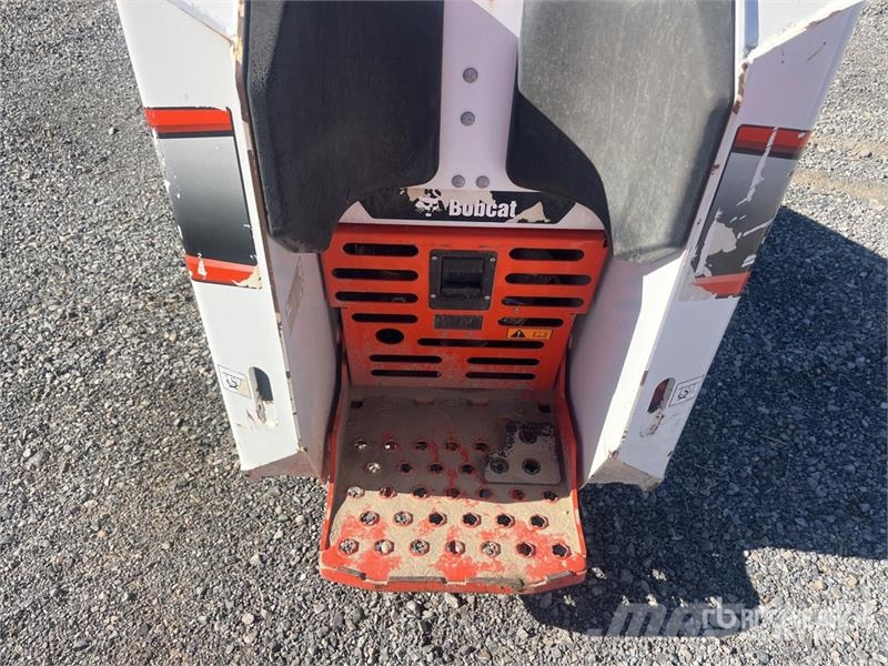 Bobcat MT100 Mini Compact Track Loader Kompaktlader