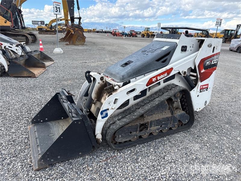Bobcat MT100 Mini Compact Track Loader لوادر انزلاقية التوجيه