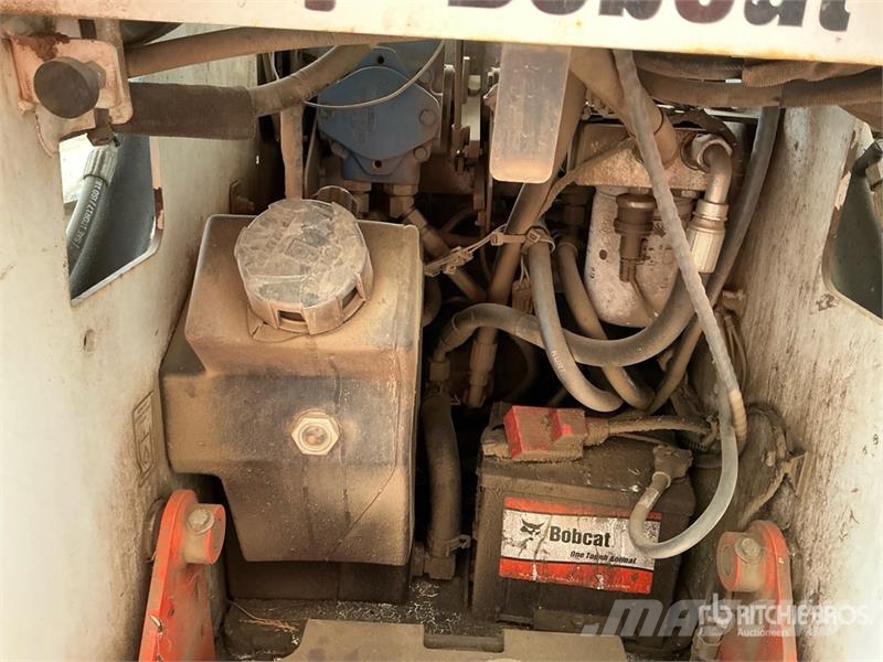 Bobcat MT85 Skid steer mini nakladalci