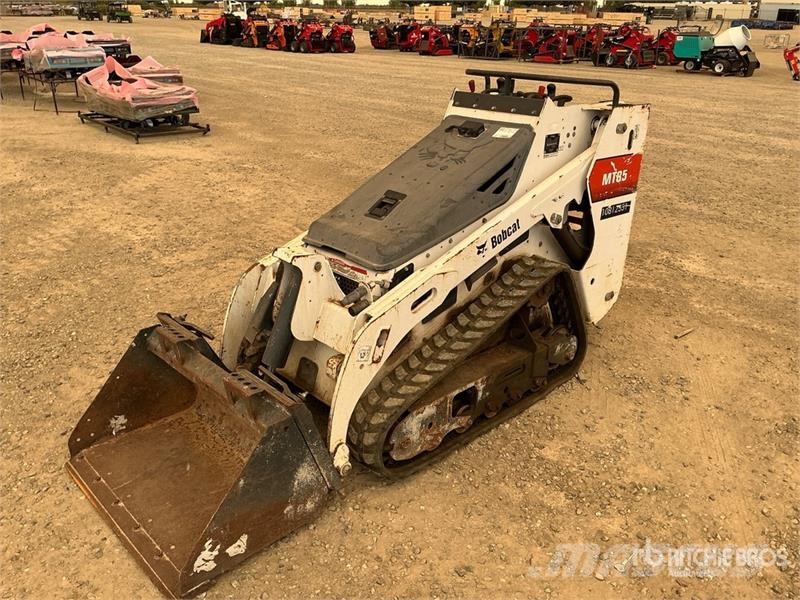 Bobcat MT85 Skid steer mini nakladalci