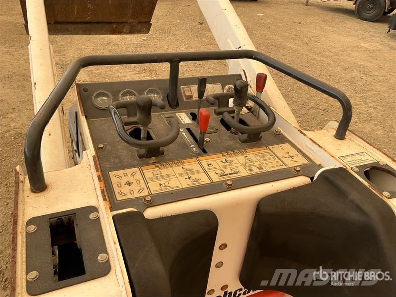 Bobcat MT85 Skid steer mini nakladalci