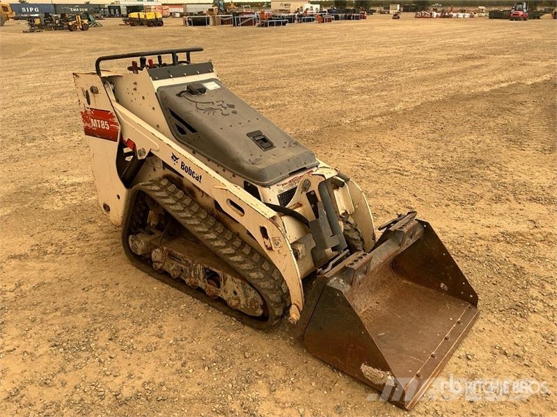 Bobcat MT85 Skid steer mini nakladalci