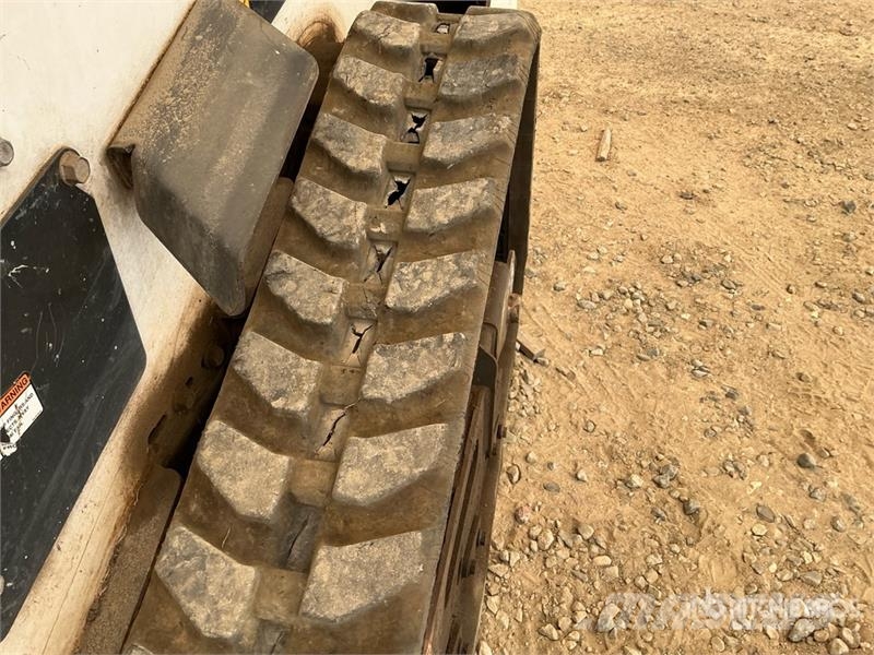 Bobcat MT85 Skid steer mini nakladalci