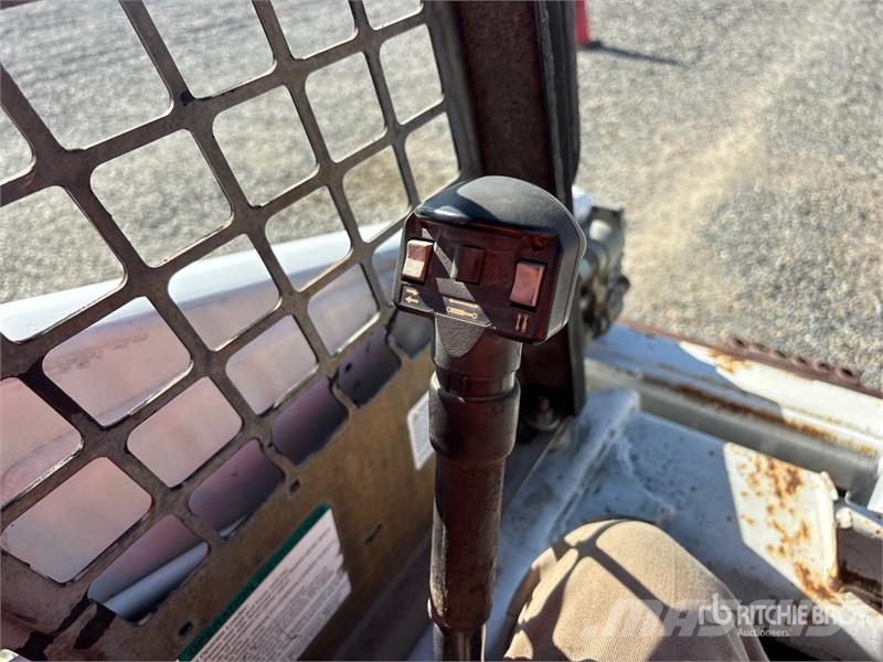 Bobcat S130 Skid steer loaders