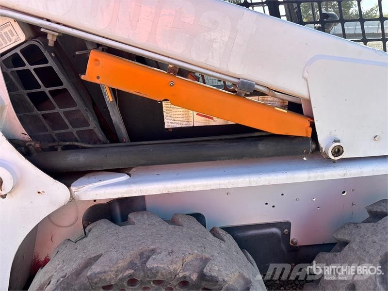 Bobcat S130 Skid steer loaders