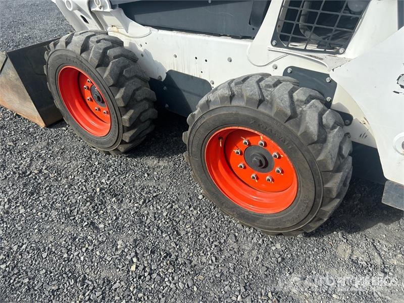Bobcat S570 Mini Pale Gommate