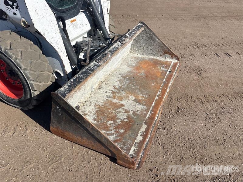 Bobcat S590 Мини-погрузчики