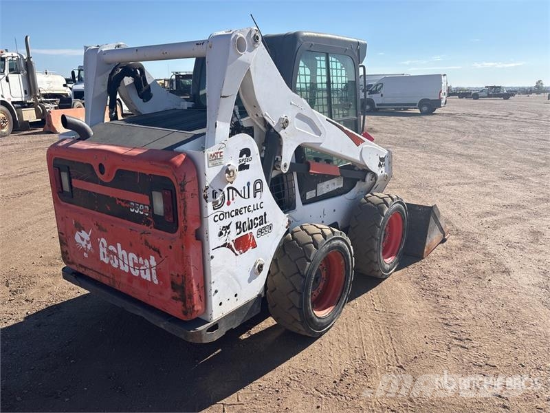 Bobcat S590 Мини-погрузчики