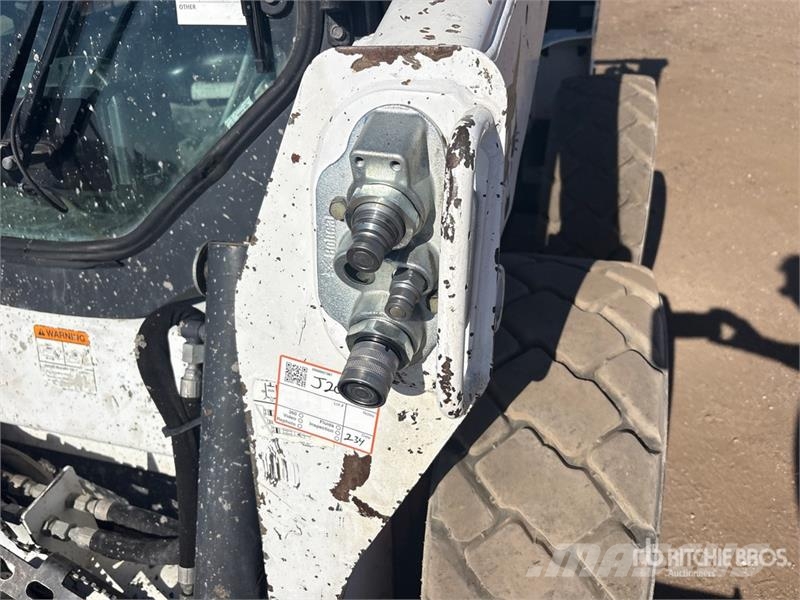 Bobcat S590 Мини-погрузчики