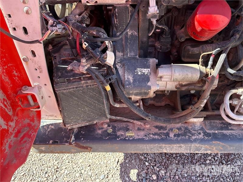 Bobcat S630 لوادر انزلاقية التوجيه