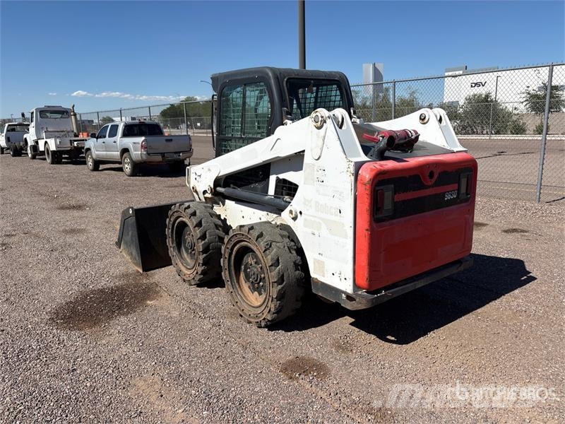 Bobcat S630 لوادر انزلاقية التوجيه