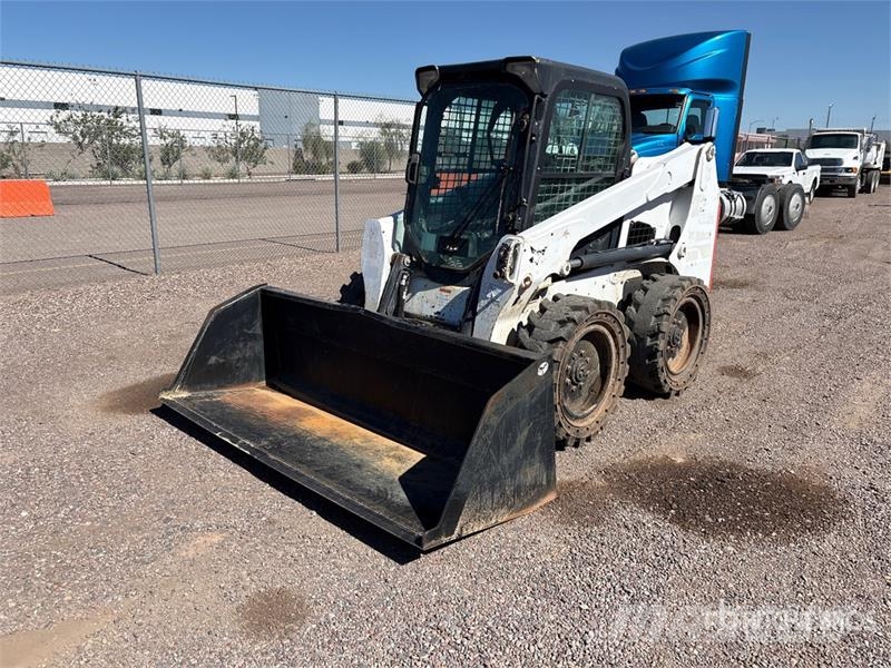 Bobcat S630 لوادر انزلاقية التوجيه