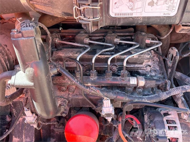 Bobcat S630 لوادر انزلاقية التوجيه