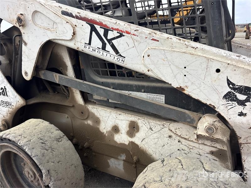 Bobcat S650 Skid steer loaders