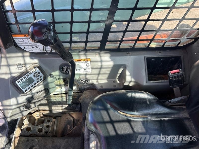 Bobcat S650 Skid steer mini nakladalci