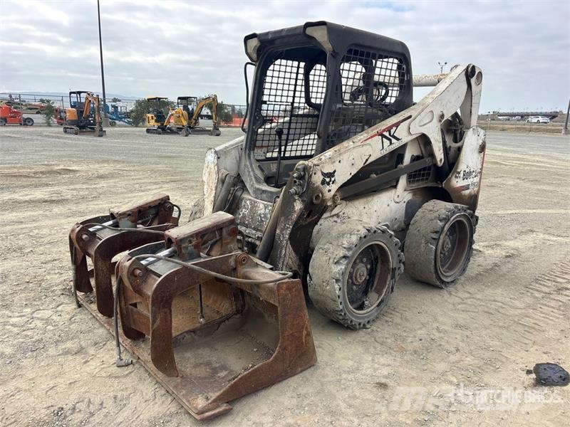 Bobcat S650 Skid steer loaders