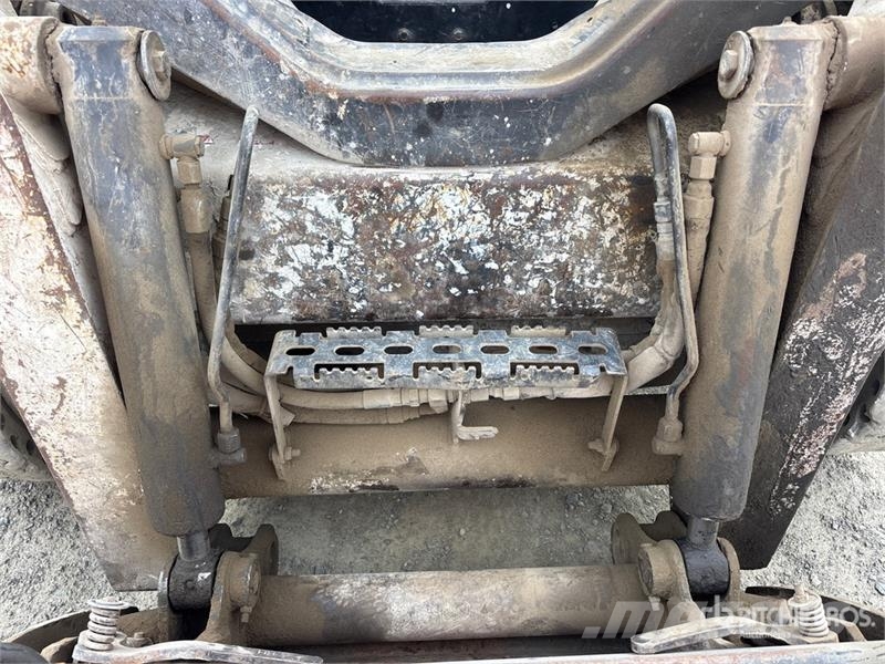 Bobcat S650 Skid steer loaders